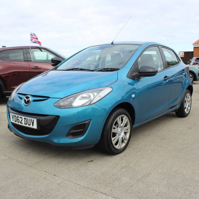 View our MAZDA MAZDA2