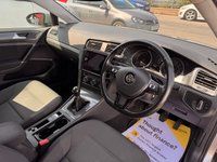 USED 2017 17 VOLKSWAGEN GOLF 1.0 TSI BlueMotion Tech SE Nav Hatchback 5dr Petrol Manual Euro 6 (s/s) (110 bhp) 