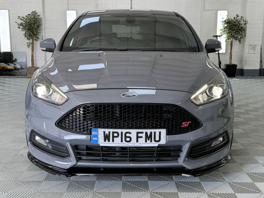 USED 2016 16 FORD FOCUS 2.0 TDCi ST-3 Hatchback 5dr Diesel Manual Euro 6 (s/s) (185 ps) 
