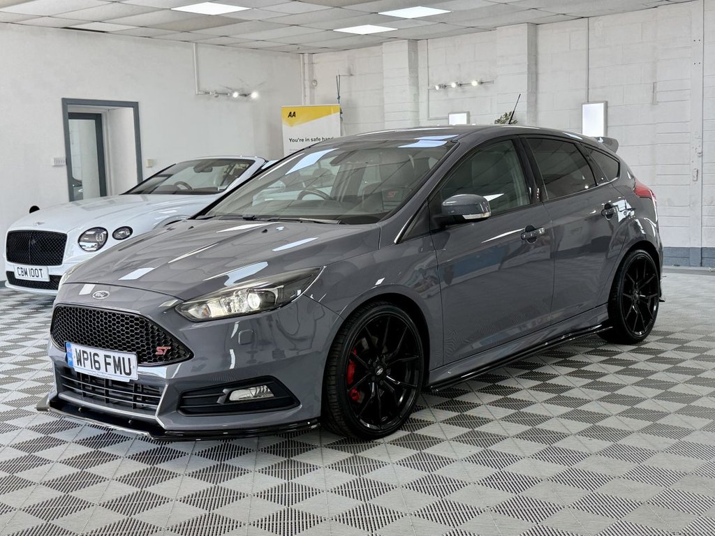 USED 2016 16 FORD FOCUS 2.0 TDCi ST-3 Hatchback 5dr Diesel Manual Euro 6 (s/s) (185 ps) 