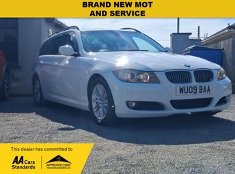 View our BMW 3 SERIES