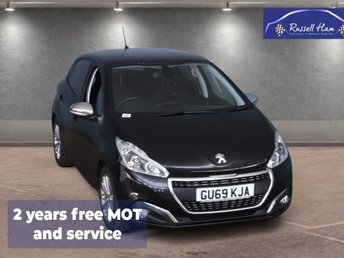 View our PEUGEOT 208