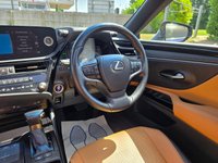 USED 2022 22 LEXUS ES 2.5 300h Saloon 4dr Petrol Hybrid E-CVT Euro 6 (s/s) (218 ps) 