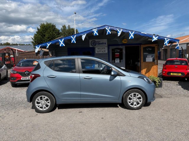 View our HYUNDAI I10