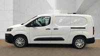 USED 2021 21 PEUGEOT PARTNER  Professional Long L2 100 PS Blue HDi 950 With Air Conidtioning, Electric Pack, 3 Seat Cab, Twin Side Loading doors, Bulkhead, Ply lining, Sat Nav and parking sensors finished in 