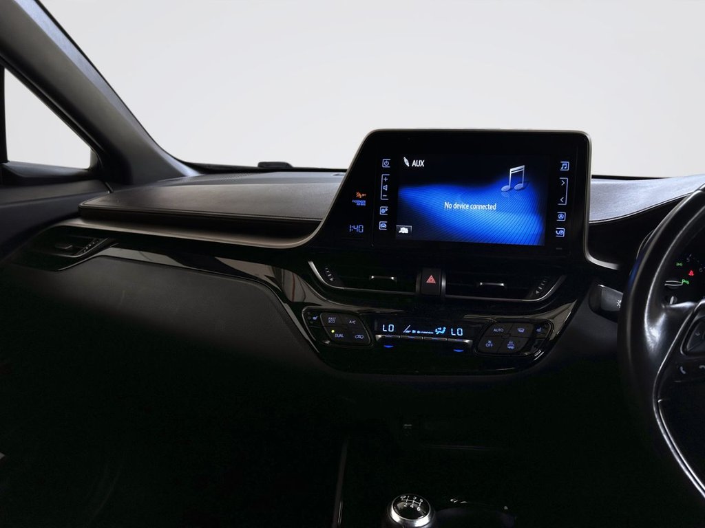 2019 Toyota C-HR — image 19