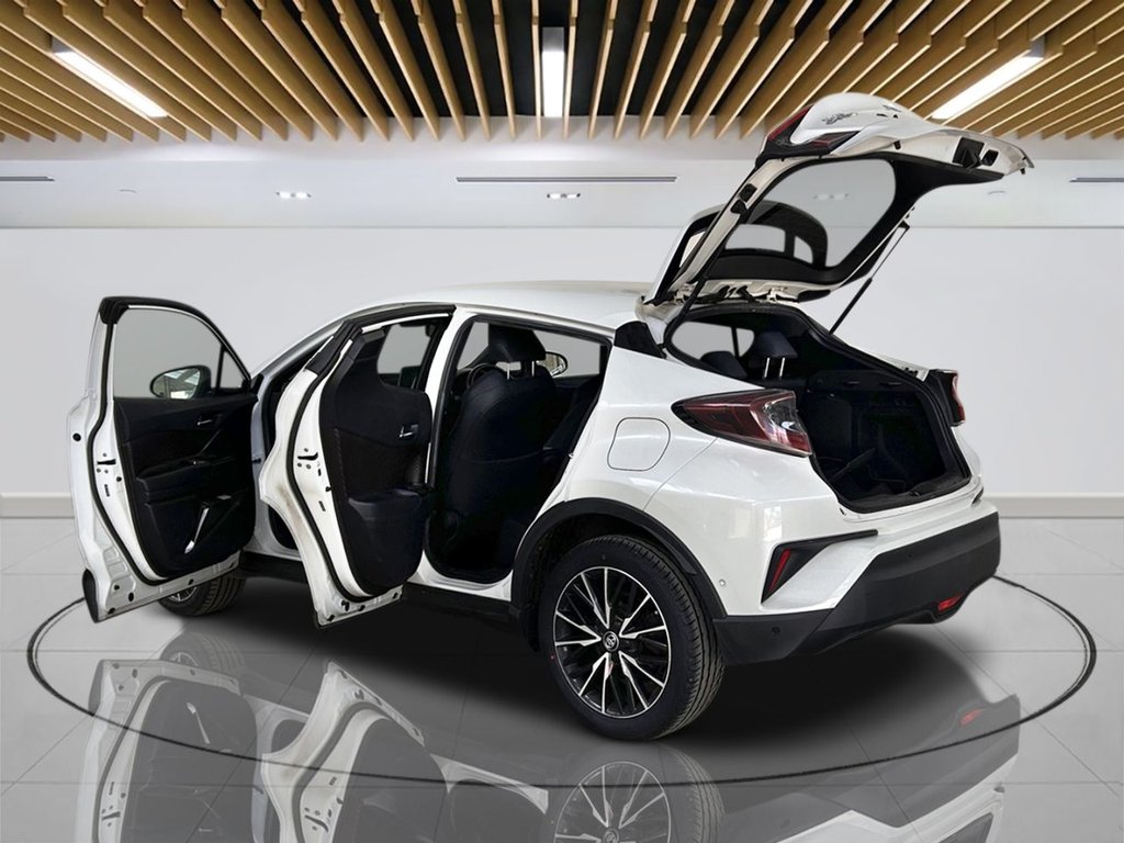 2019 Toyota C-HR — image 9
