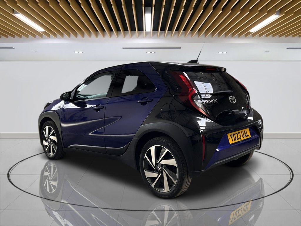 2023 Toyota Aygo X — image 4