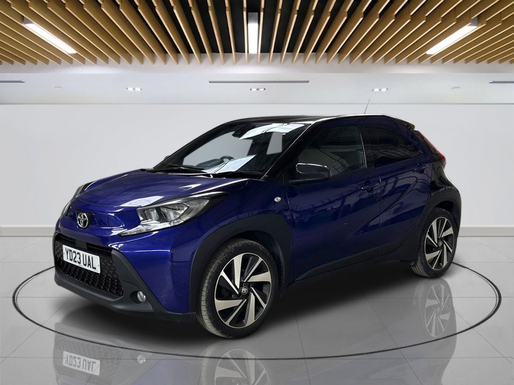 2023 Toyota Aygo X — image 2