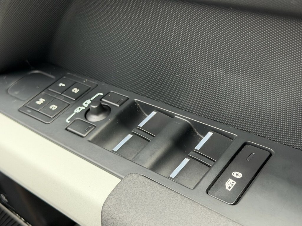 USED 2023 H LAND ROVER DEFENDER 110 3.0 D250 MHEV SE SUV 5dr Diesel Auto 4WD Euro 6 (s/s) (250 ps) FSH, CARPLAY, 360CAM, PANROOF