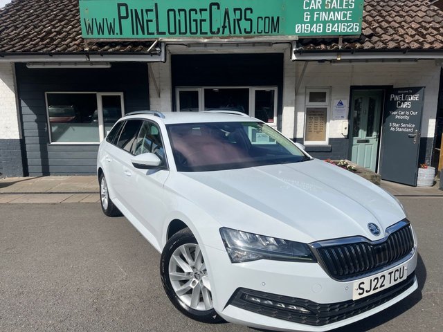 View our Skoda Superb 2.0 TDI SE Technology Estate 5dr Diesel Manual Euro 6 (s/s) (150 ps)