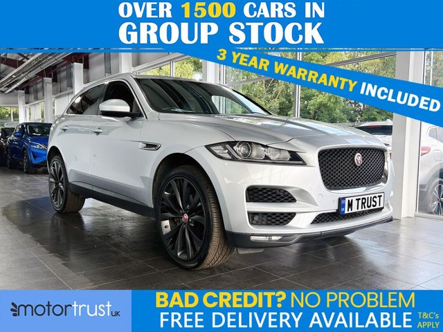 View our Jaguar F-Pace 2.0 P300 Prestige SUV 5dr Petrol Auto AWD Euro 6 (s/s) (300 ps) 1 FORMER OWNER! 