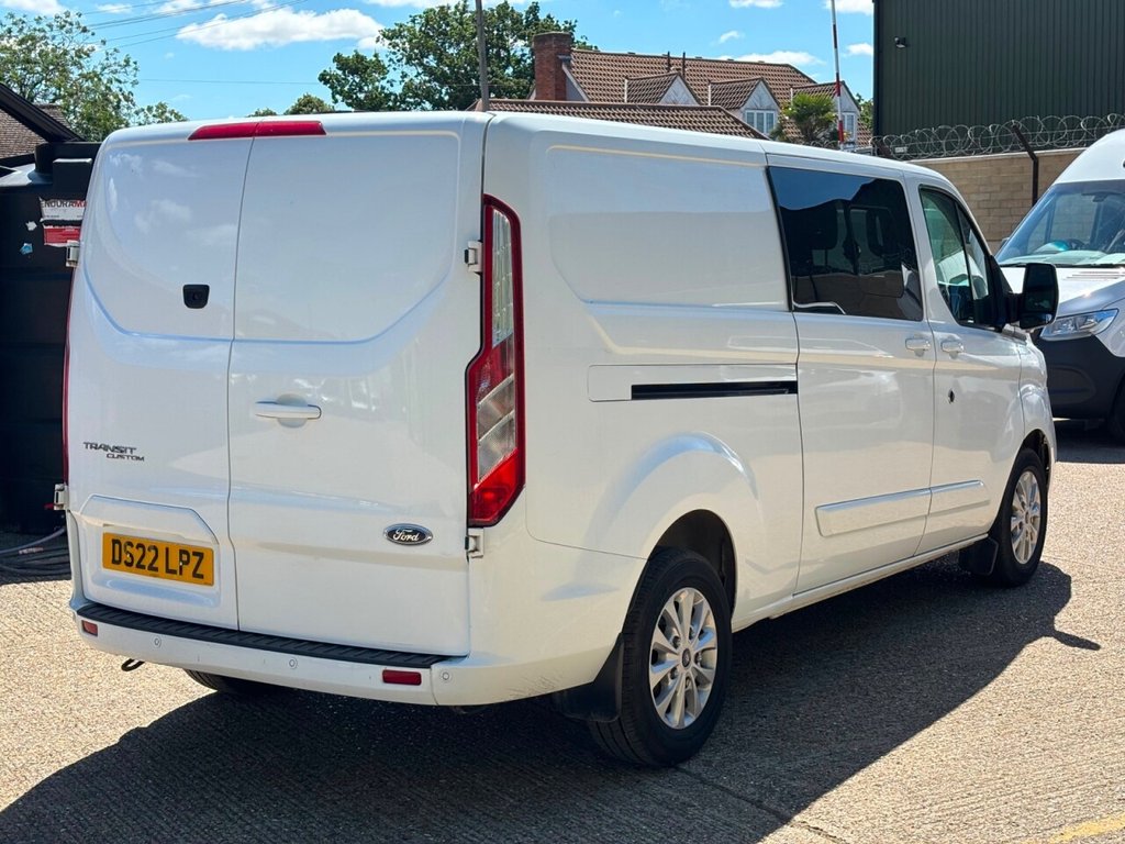 FORD TRANSIT CUSTOM 2.0 320 ECOBLUE LIMITED CREW VAN DOUBLE CAB 5DR DIESEL MANUAL L2...