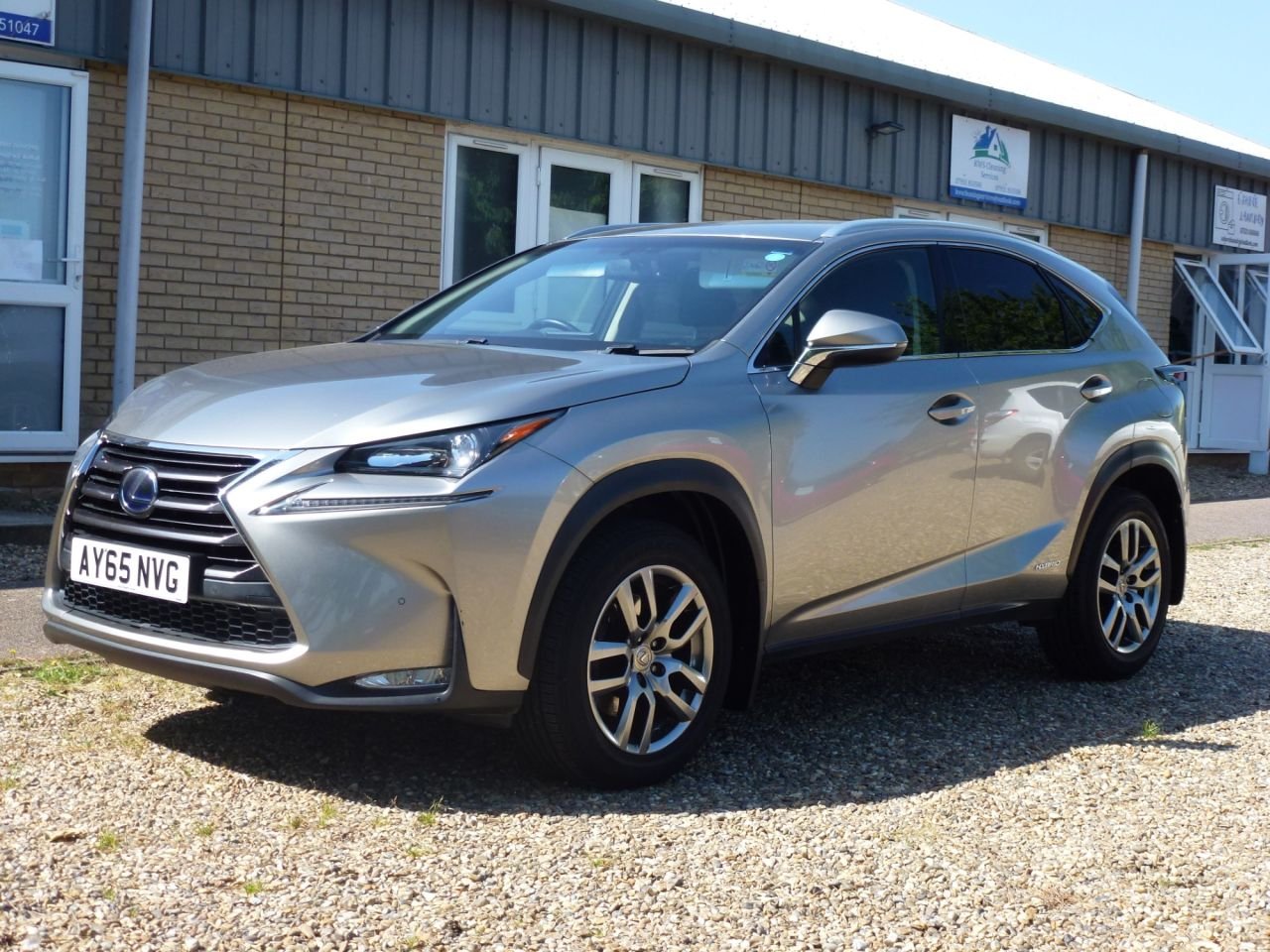 LEXUS NX 2.5 300H LUXURY SUV 5DR PETROL HYBRID E CVT 4WD EURO 6...