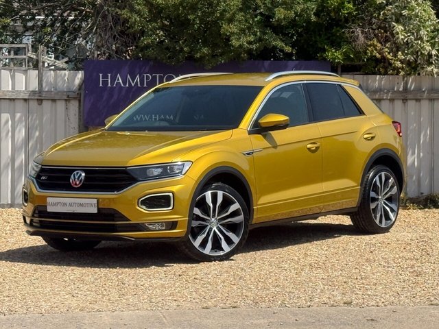 View our Volkswagen T-Roc 1.5 TSI GPF EVO R-Line SUV 5dr Petrol DSG Euro 6 (s/s) (150 ps)