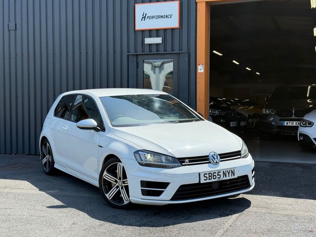 View our VOLKSWAGEN GOLF