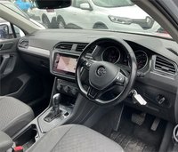 USED 2018 18 VOLKSWAGEN TIGUAN 2.0 TDI SE Navigation SUV 5dr Diesel DSG Euro 6 (s/s) (150 ps) 