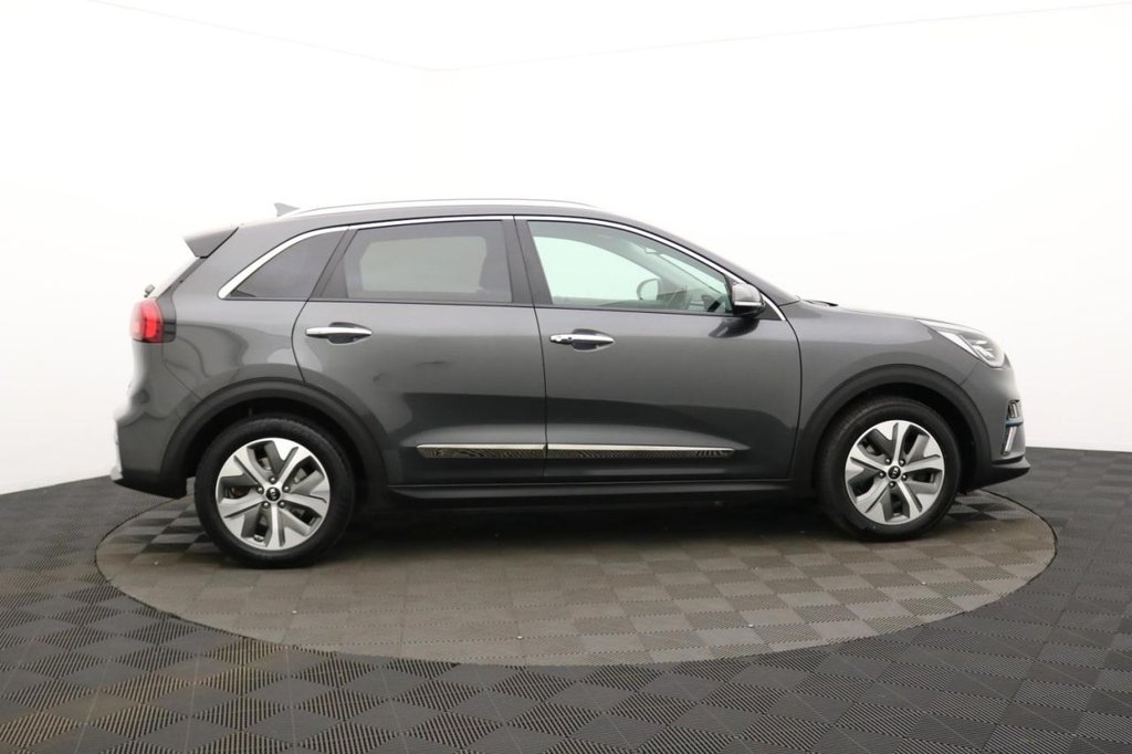 USED 2021 21 KIA NIRO 64kWh 4+ SUV 5dr Electric Auto (201 bhp) Car Play, Sun Roof, Camera