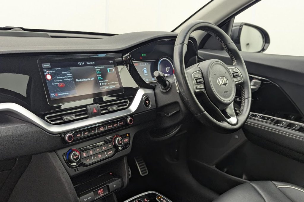 USED 2021 21 KIA NIRO 64kWh 4+ SUV 5dr Electric Auto (201 bhp) Car Play, Sun Roof, Camera