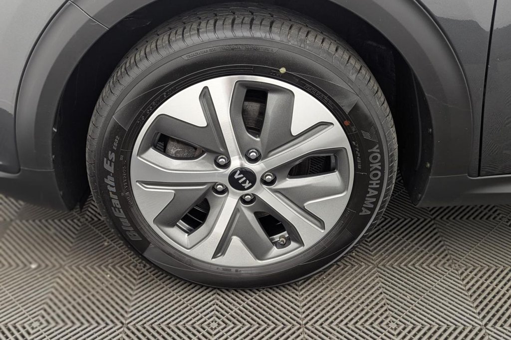 USED 2021 21 KIA NIRO 64kWh 4+ SUV 5dr Electric Auto (201 bhp) Car Play, Sun Roof, Camera