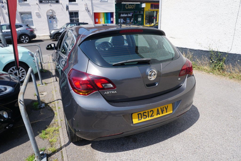 USED 2012 12 VAUXHALL ASTRA 1.6 16v SRi Euro 5 5dr JUST ARRIVED