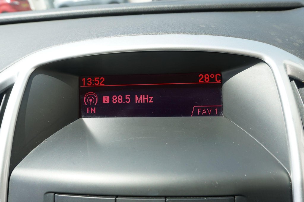 USED 2012 12 VAUXHALL ASTRA 1.6 16v SRi Euro 5 5dr JUST ARRIVED