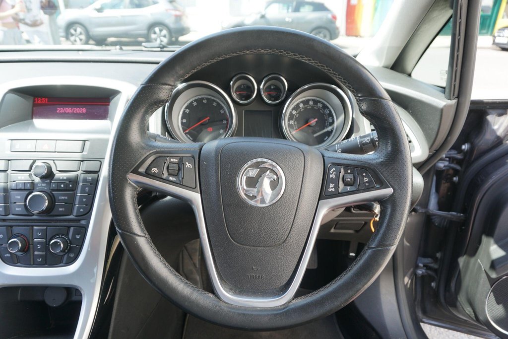 USED 2012 12 VAUXHALL ASTRA 1.6 16v SRi Euro 5 5dr JUST ARRIVED