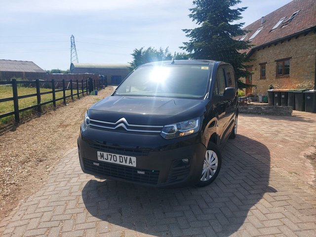 View our CITROEN BERLINGO