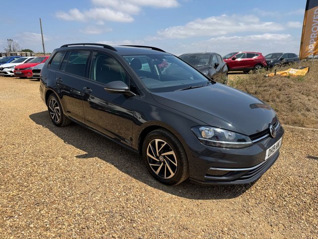 2019 Volkswagen Golf — image 5