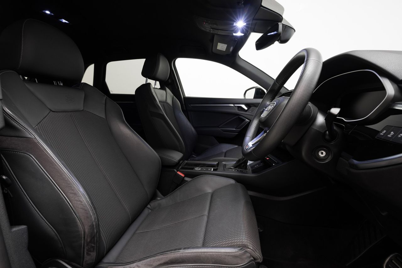 2019 AUDI Q3 S Line - vehicle photo 12 for sale on PureCar