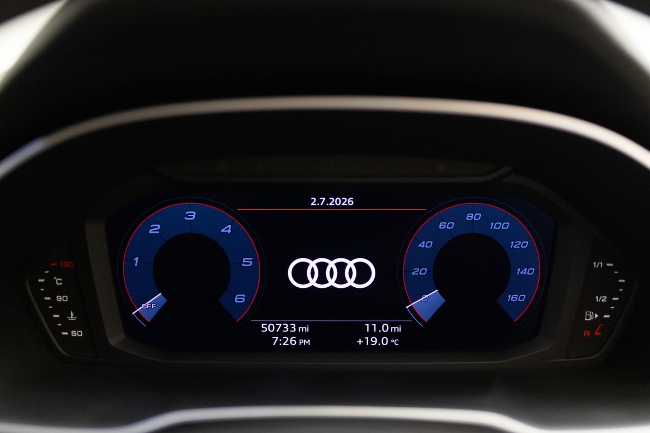 2019 AUDI Q3 S Line - vehicle photo 21 for sale on PureCar