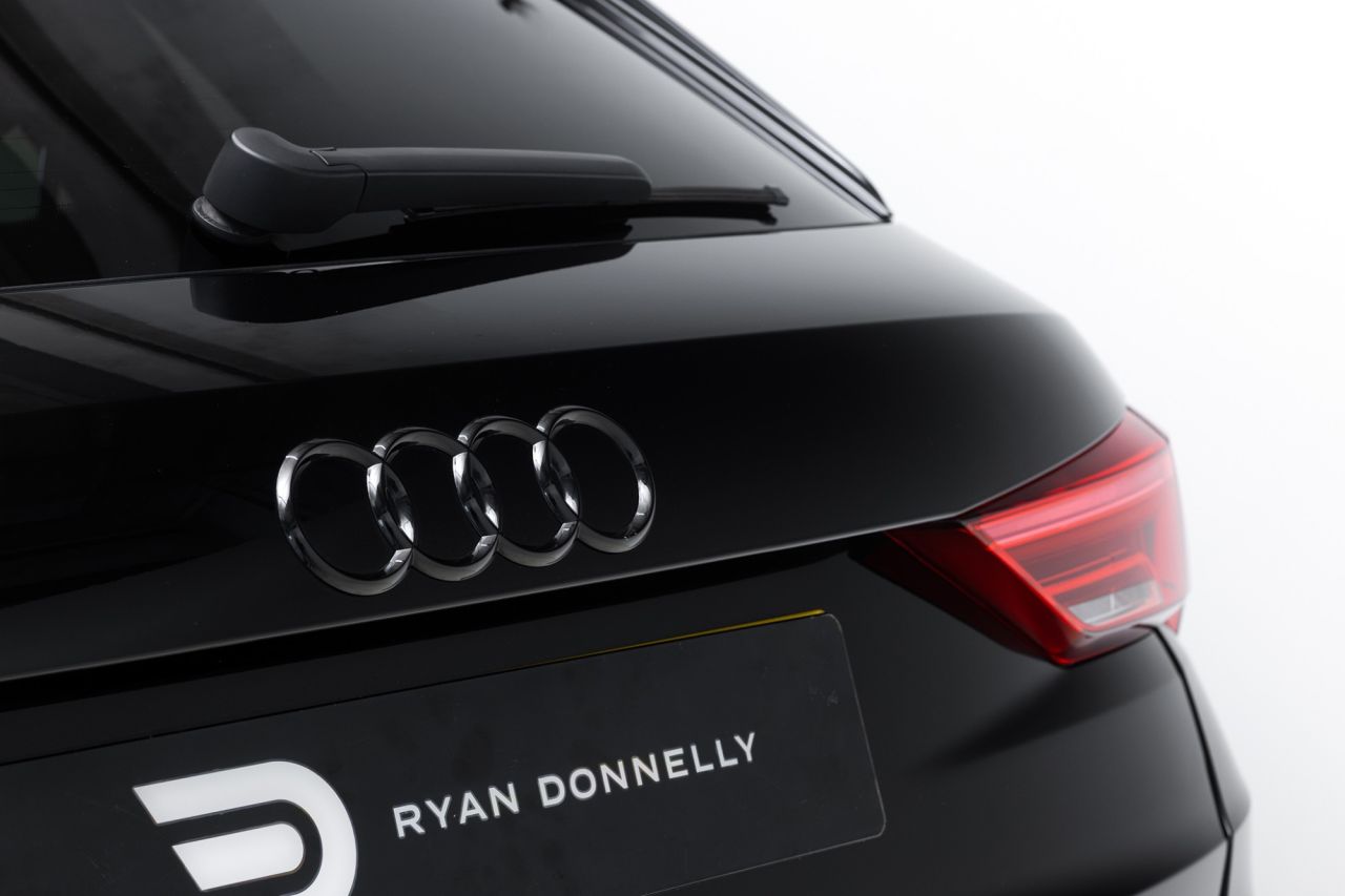 2019 AUDI Q3 S Line - vehicle photo 40 for sale on PureCar