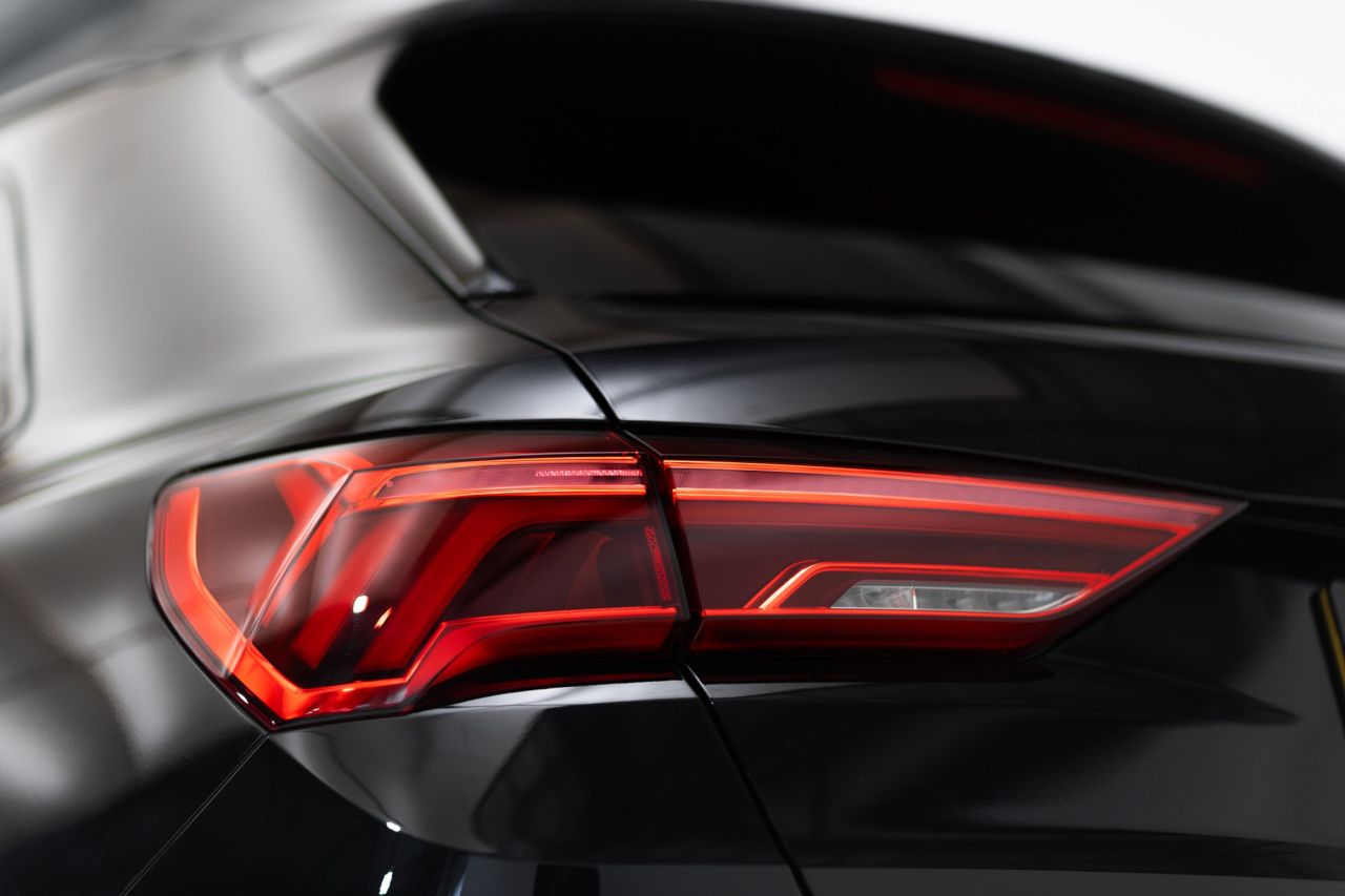 2019 AUDI Q3 S Line - vehicle photo 43 for sale on PureCar