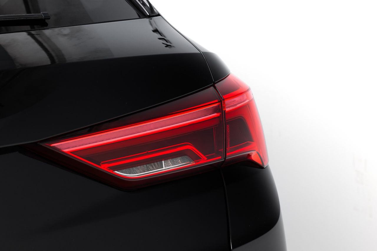 2019 AUDI Q3 S Line - vehicle photo 41 for sale on PureCar