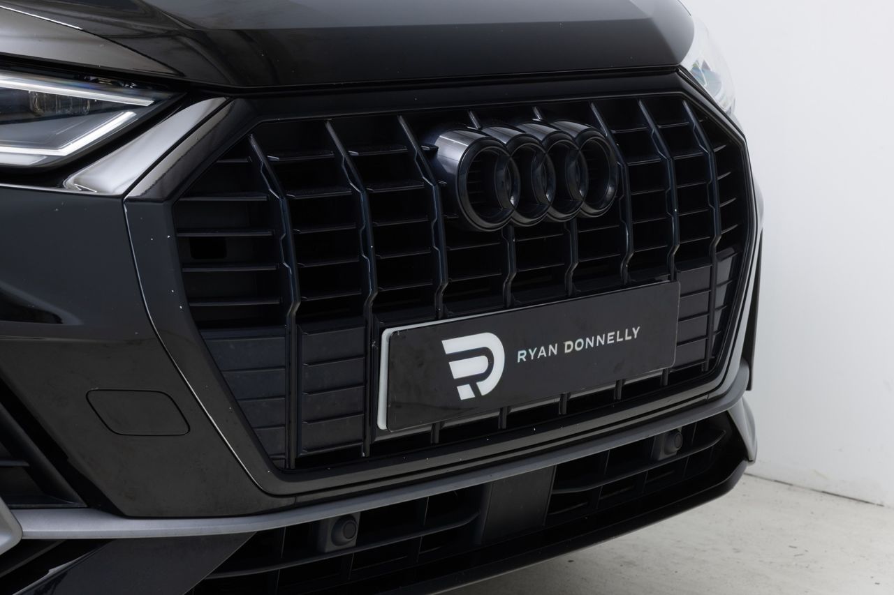2019 AUDI Q3 S Line - vehicle photo 50 for sale on PureCar