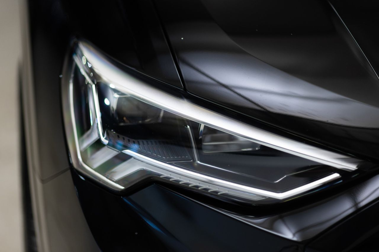2019 AUDI Q3 S Line - vehicle photo 54 for sale on PureCar