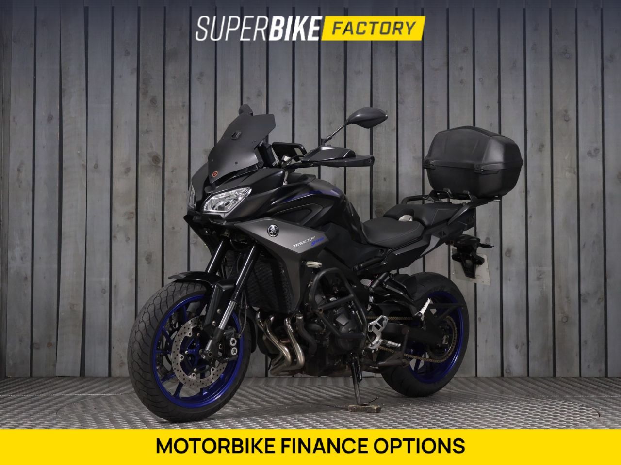 YAMAHA TRACER 900