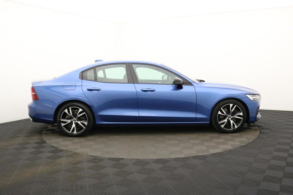 USED 2021 21 VOLVO S60 2.0 B5 MHEV R-Design Saloon 4dr Petrol Hybrid Auto Euro 6 (s/s) (250 ps) Sat Nav, Camera, Keyless
