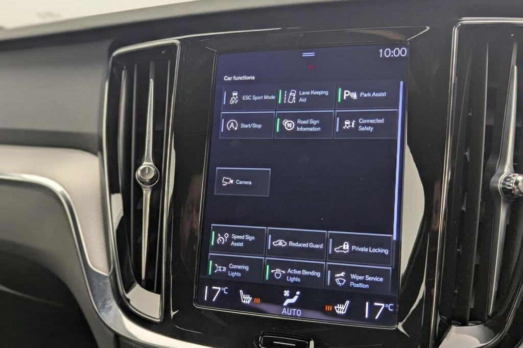 USED 2021 21 VOLVO S60 2.0 B5 MHEV R-Design Saloon 4dr Petrol Hybrid Auto Euro 6 (s/s) (250 ps) Sat Nav, Camera, Keyless