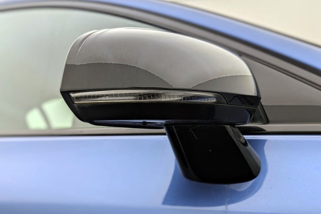 USED 2021 21 VOLVO S60 2.0 B5 MHEV R-Design Saloon 4dr Petrol Hybrid Auto Euro 6 (s/s) (250 ps) Sat Nav, Camera, Keyless