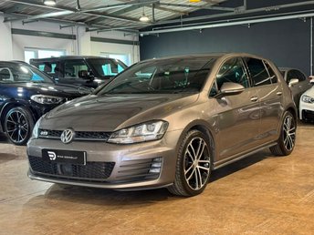 View our VOLKSWAGEN GOLF