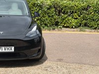 USED 2022 71 TESLA MODEL Y (Dual Motor) Long Range SUV 5dr Electric Auto 4WDE (384 bhp) 