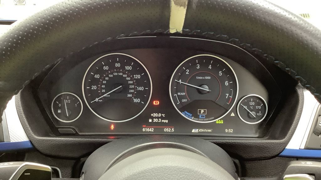 USED 2016 55 BMW 3 SERIES 2.0 330e 7.6kWh M Sport Saloon 4dr Petrol Plug-in Hybrid Auto Euro 6 (s/s) (252 ps) SERVICE HISTORY + 2 KEYS