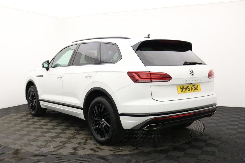 USED 2019 19 VOLKSWAGEN TOUAREG 3.0 TDI V6 SEL SUV 5dr Diesel Tiptronic 4Motion Euro 6 (s/s) (286 ps) 4x4, Car Play, Sar Nav