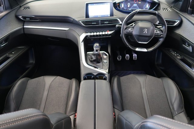 View our PEUGEOT 3008