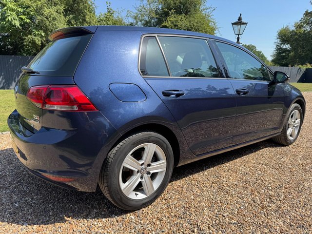 View our VOLKSWAGEN GOLF