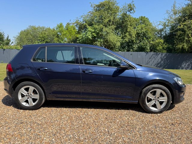 View our VOLKSWAGEN GOLF