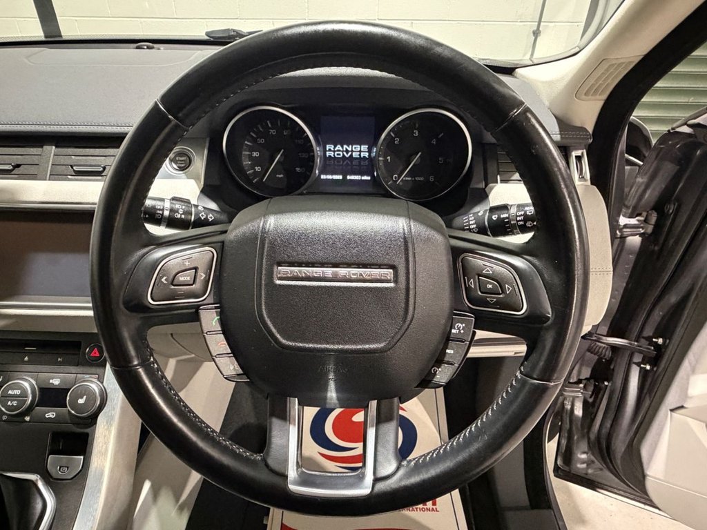 USED 2012 12 LAND ROVER RANGE ROVER EVOQUE 2.2 SD4 Pure Coupe 3dr Diesel Manual 4WD Euro 5 (s/s) (190 ps) 