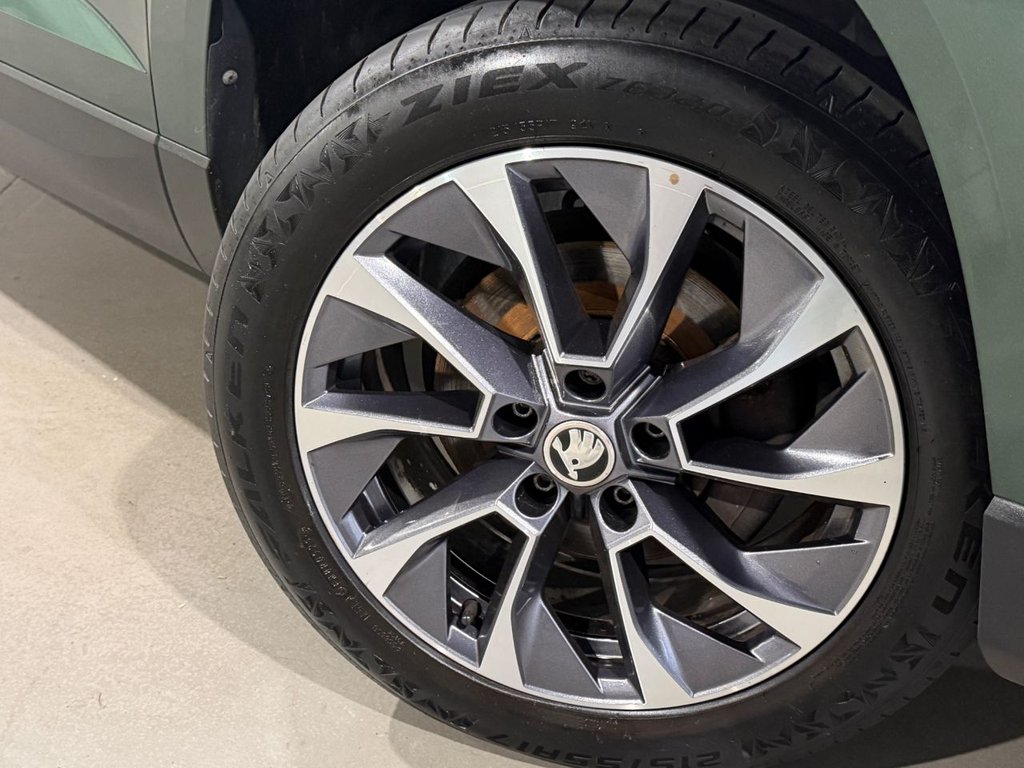 USED 2020 70 SKODA KAROQ 1.5 TSI ACT SE Drive SUV 5dr Petrol Manual Euro 6 (s/s) (150 ps) 