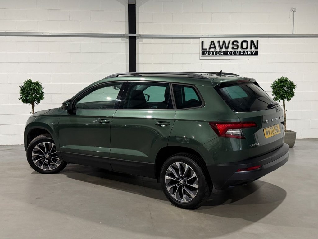 USED 2020 70 SKODA KAROQ 1.5 TSI ACT SE Drive SUV 5dr Petrol Manual Euro 6 (s/s) (150 ps) 